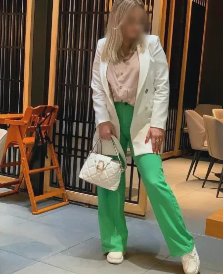 Hanne, 38
