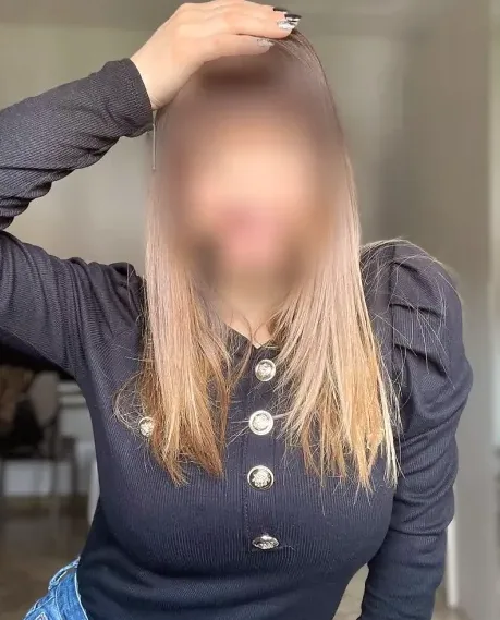 Helena, 37