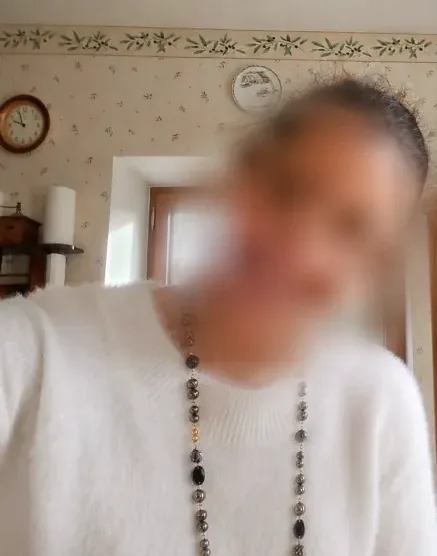Lejla, 37