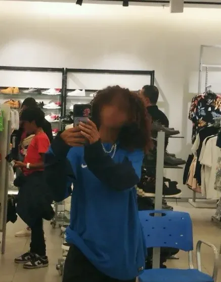 Ronja, 19