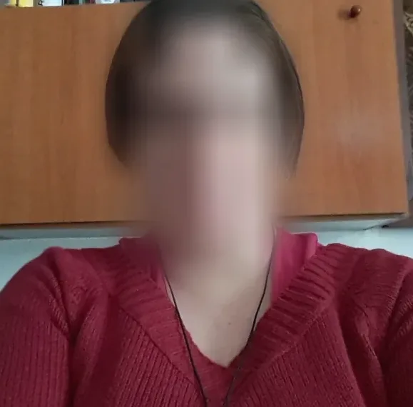 Simone, 40
