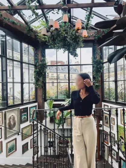 Tina, 30